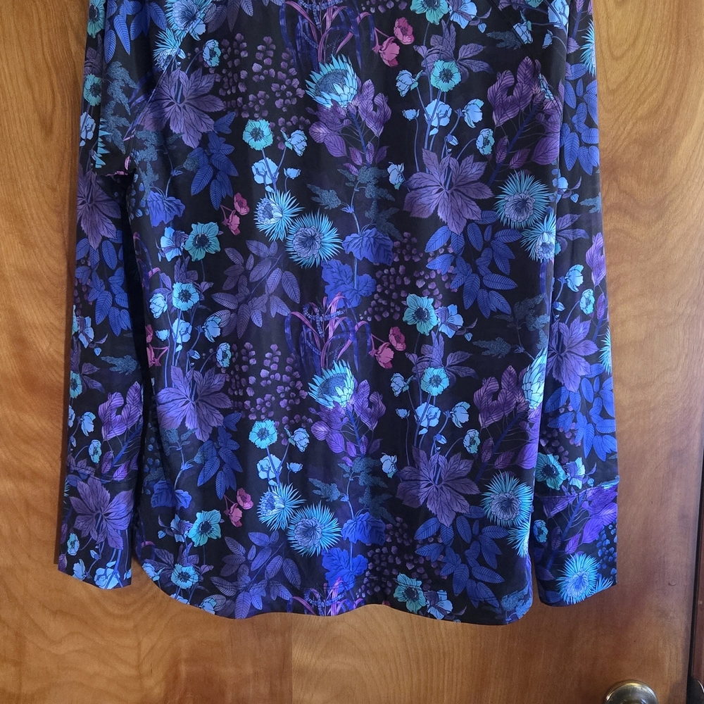 Title Nine Multicolor Floral Long Sleeve Top